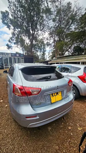 Mitsubishi Galant 2010 Silver