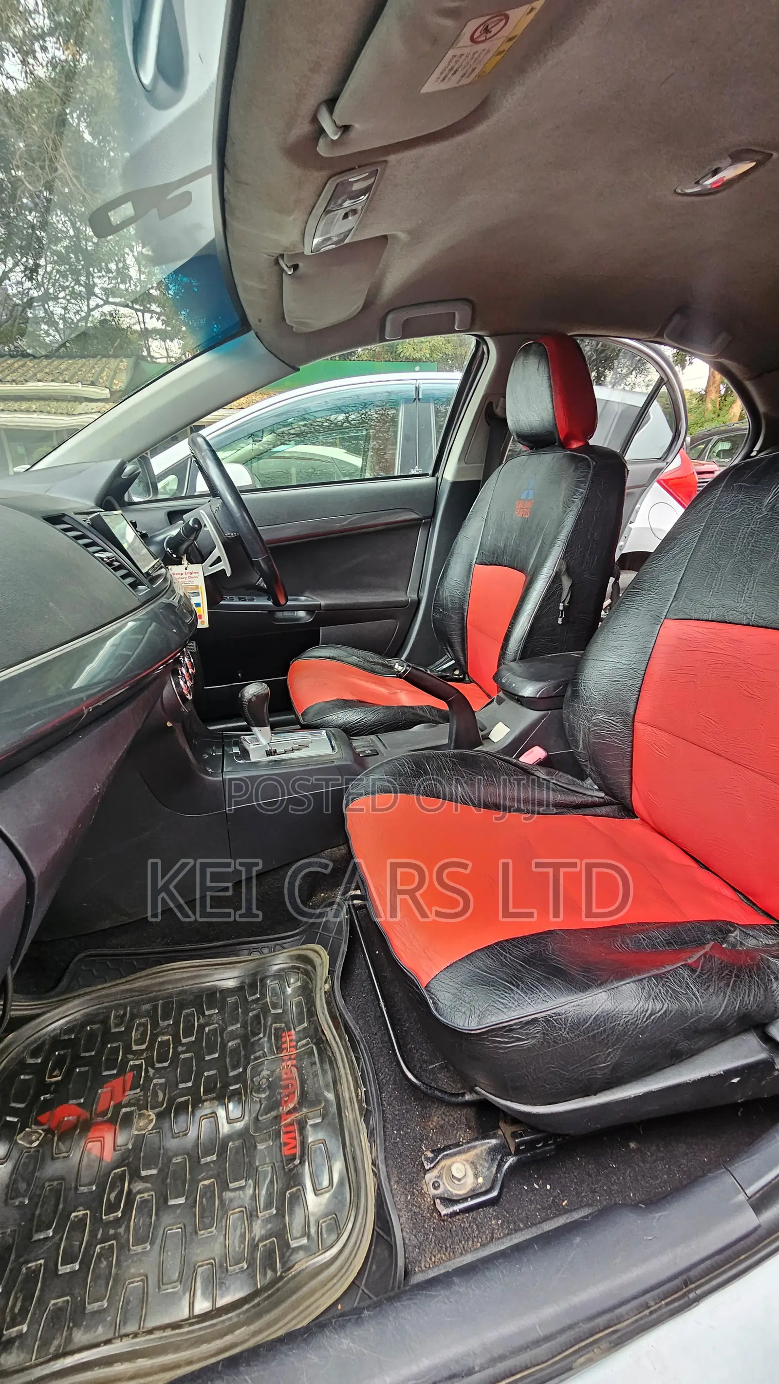 Mitsubishi Galant 2010 Silver