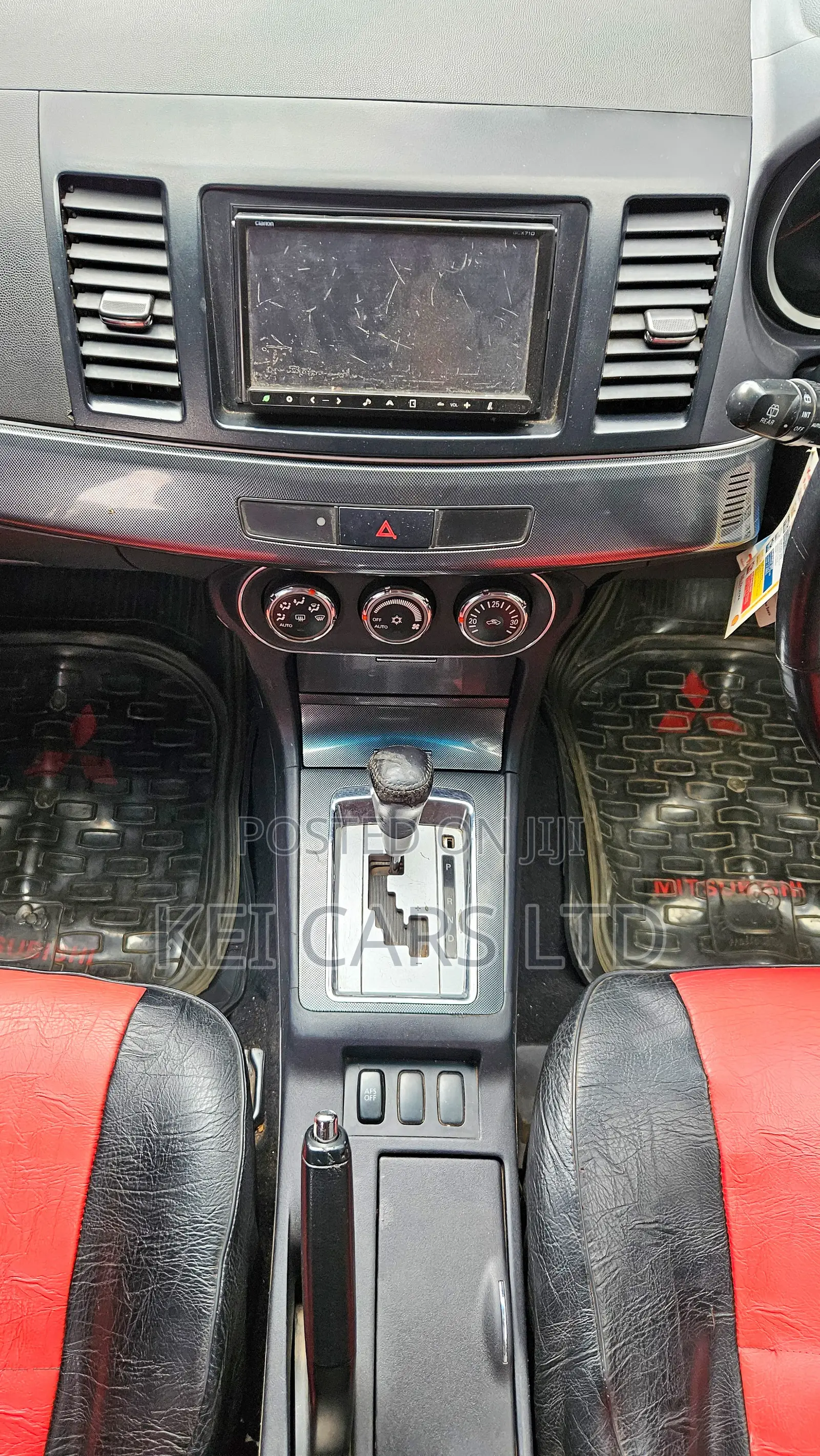 Mitsubishi Galant 2010 Silver