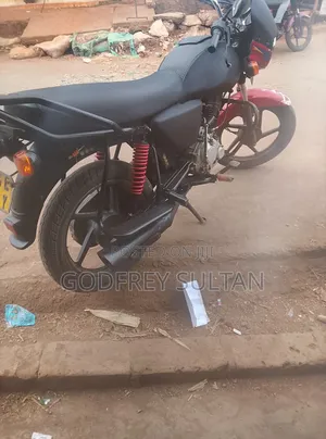 Bajaj Boxer 150 UG 2024 Red