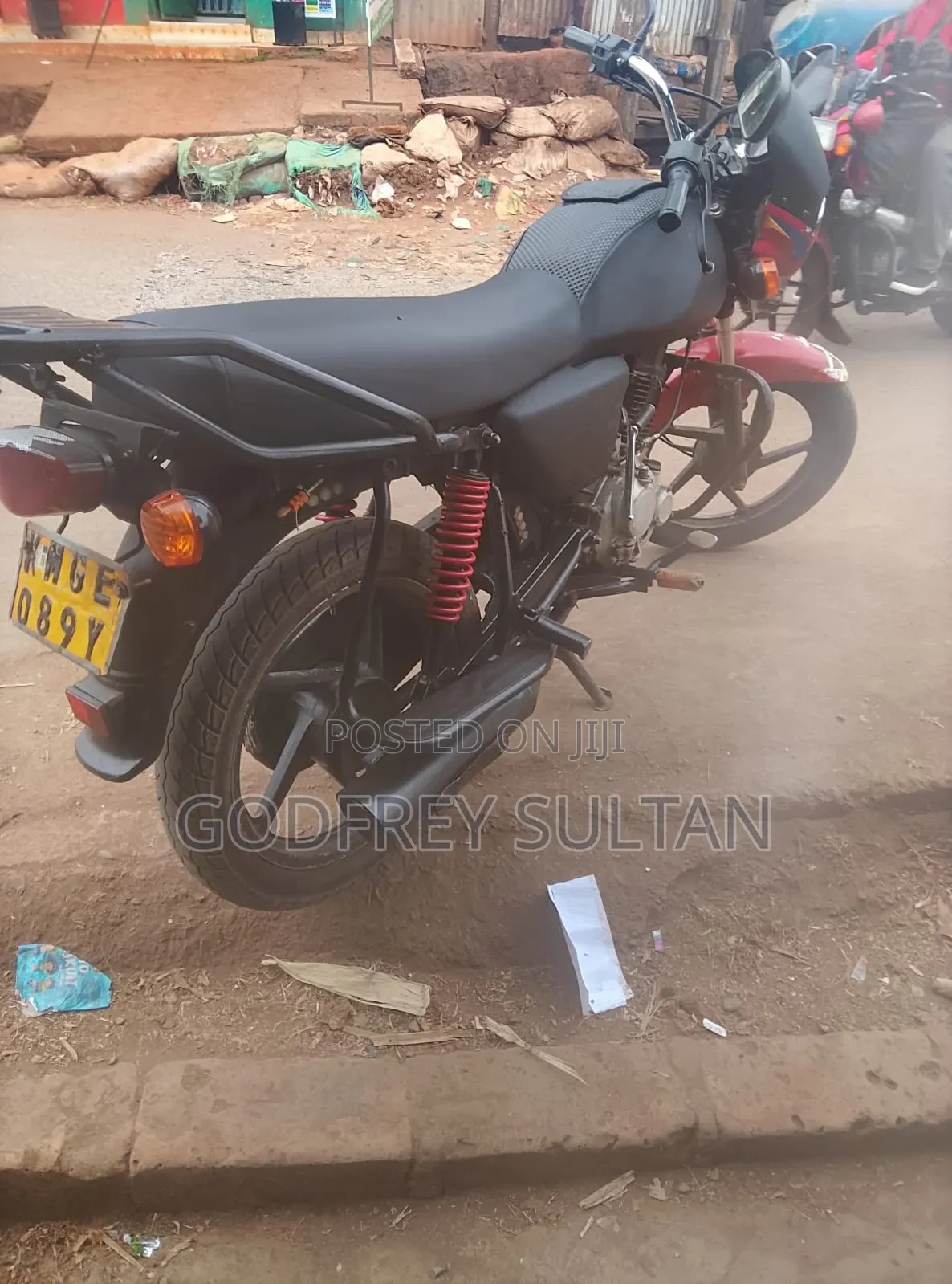 Bajaj Boxer 150 UG 2024 Red