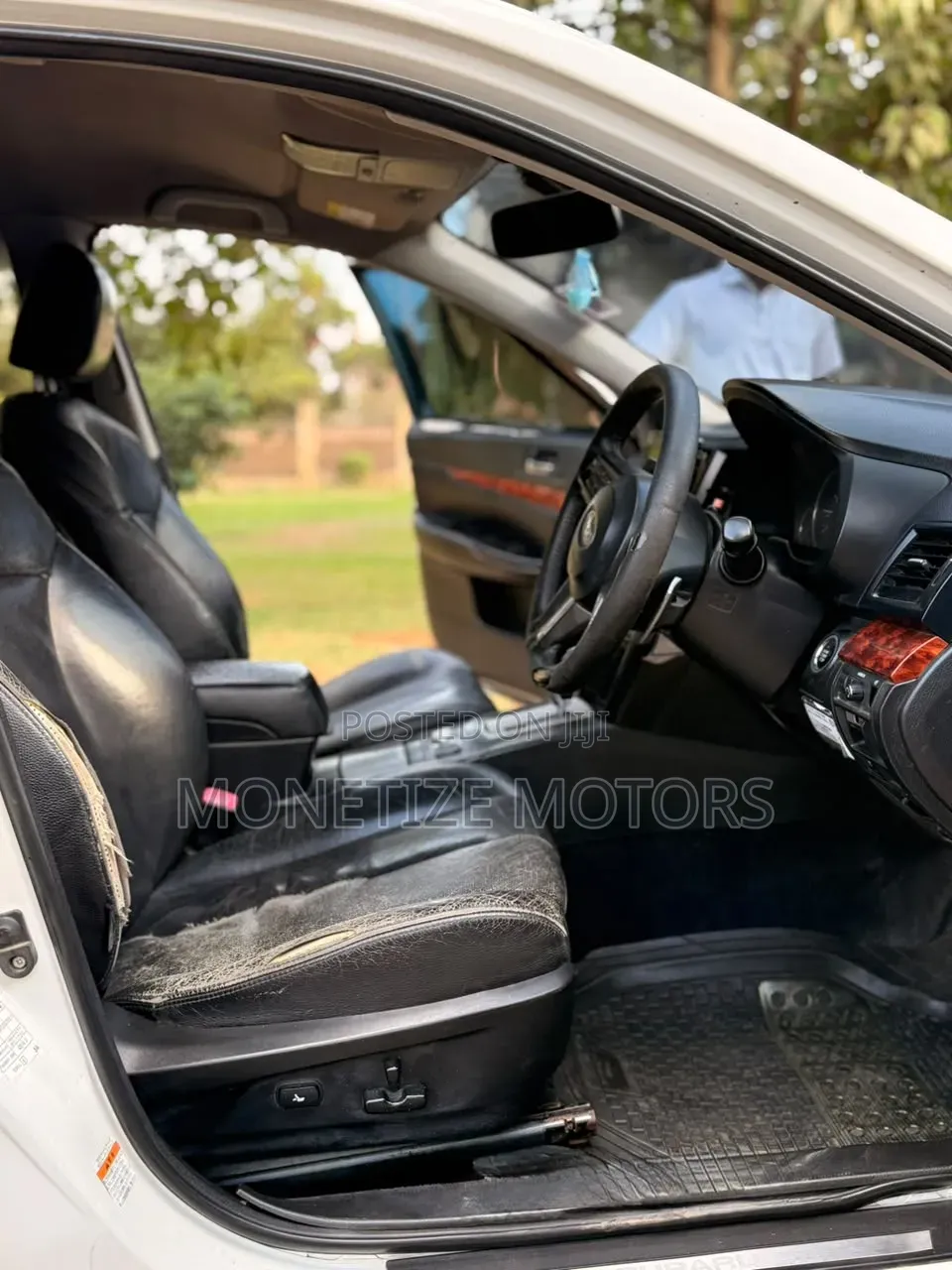 Subaru Outback 2009 White