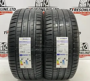 255 /35 R19 Michelin Tyres (96y) XL Pilot Sport 5
