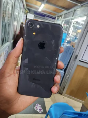 Apple iPhone 8 64 GB Black