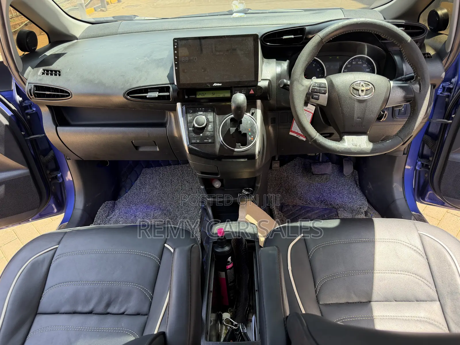 Toyota Wish 2014 Blue