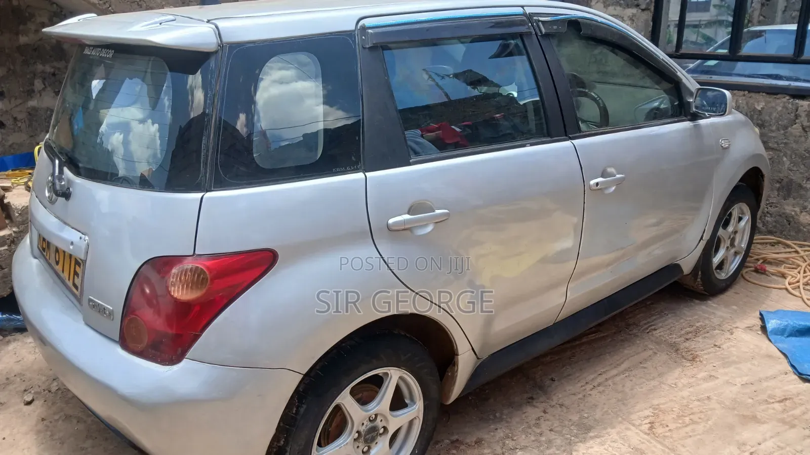 Toyota IST 2003 Silver
