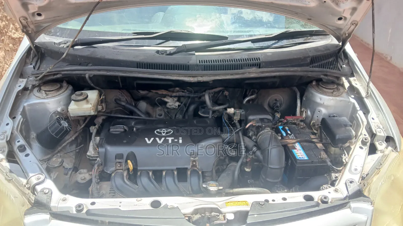 Toyota IST 2003 Silver