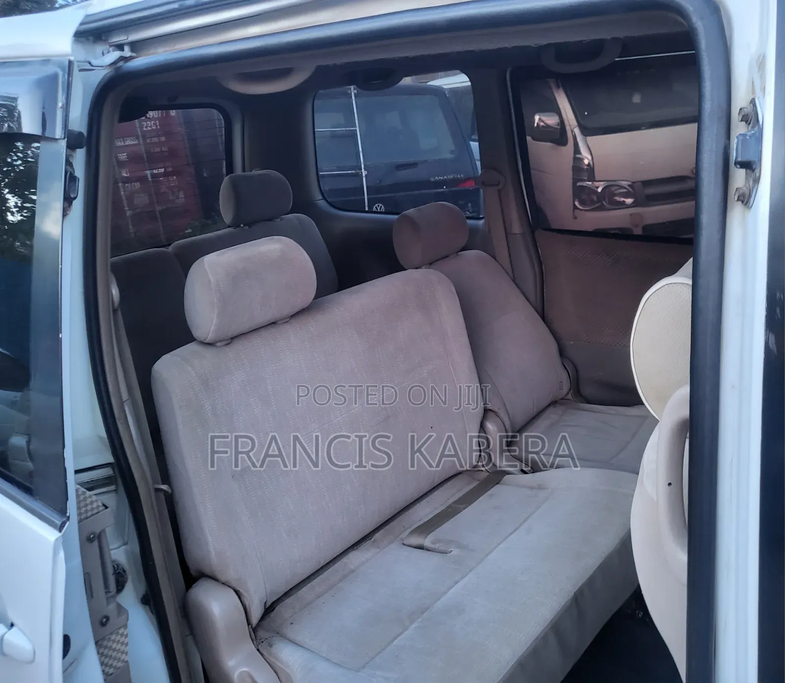 Toyota Voxy 2004 White