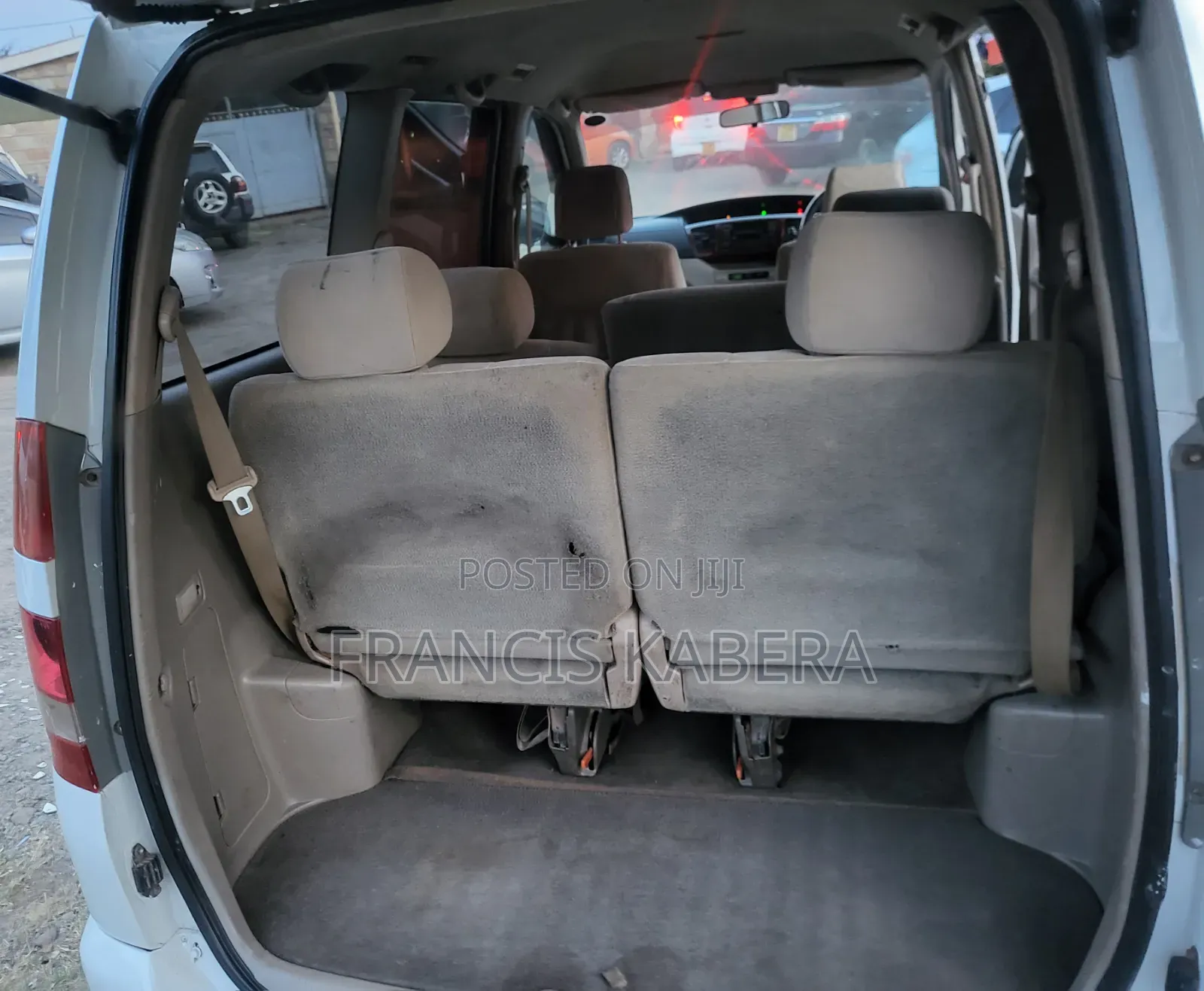 Toyota Voxy 2004 White