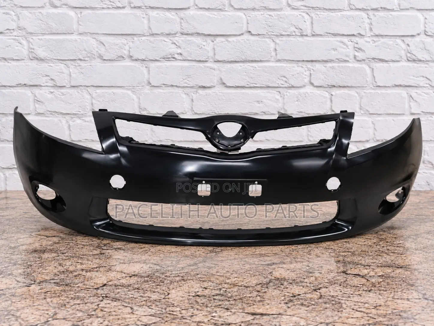 Front Bumper Toyota Auris 2010 - 2012 Matt Grey