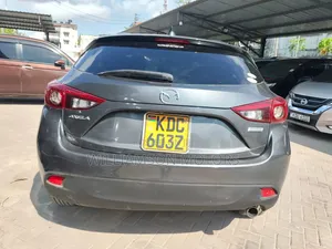 Mazda Axela SV Premium 2014 Gray