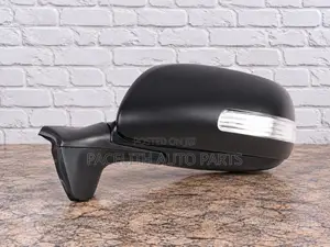 Side Mirror Toyota Auris 2009 - 2011 With Lamp