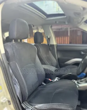 Mitsubishi Outlander 2008 Gold