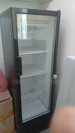 300litres Showcase Display Fridge Bl3