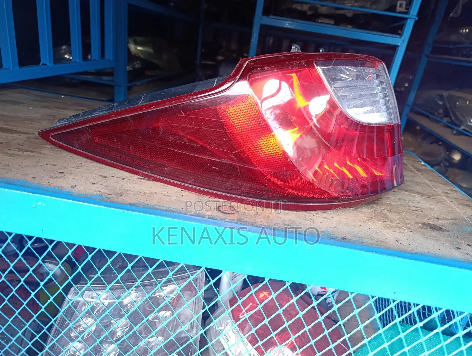 Premacy Taillight