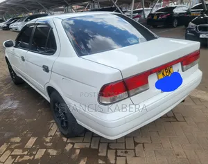 Nissan FB15 2006 Pearl
