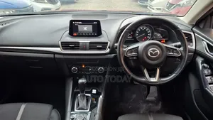 Mazda Axela 2019 Red