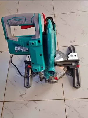 Total Mitre Saw 1400w