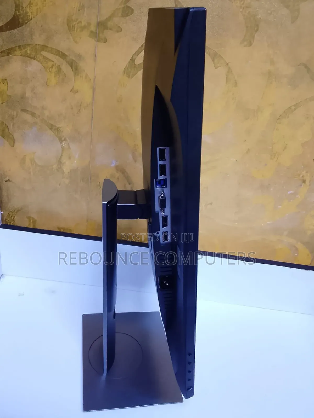 Dell-P2219h
