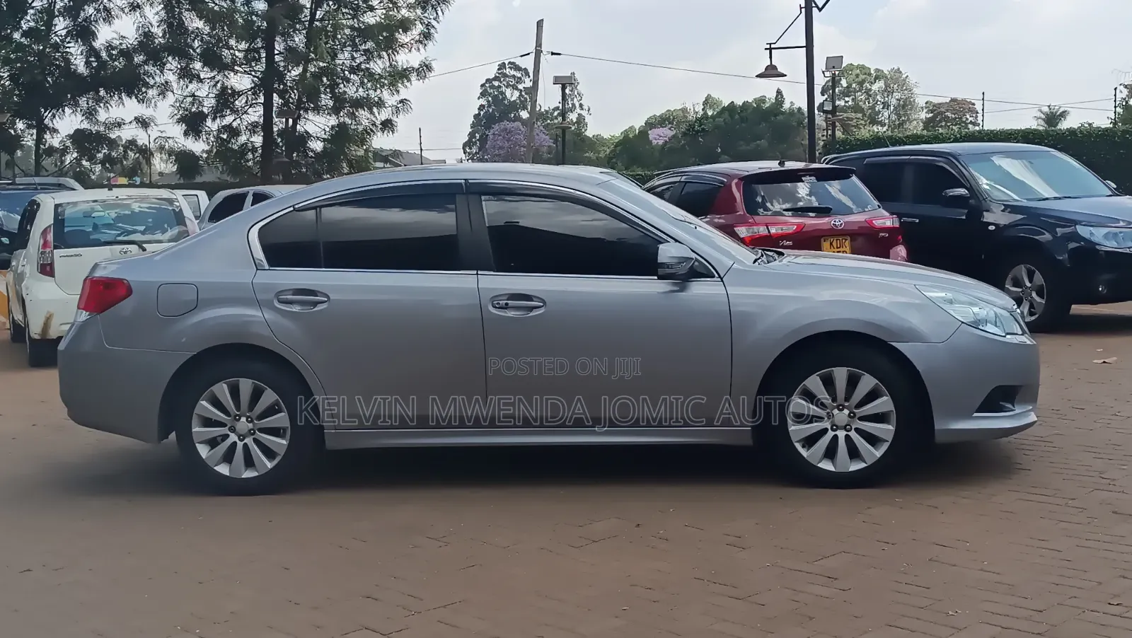 Subaru Legacy 2011 Silver