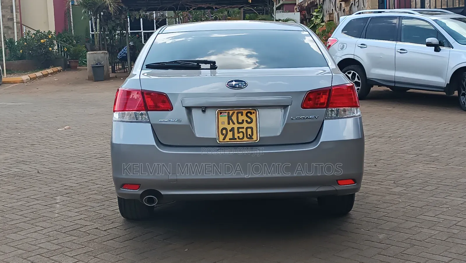 Subaru Legacy 2011 Silver