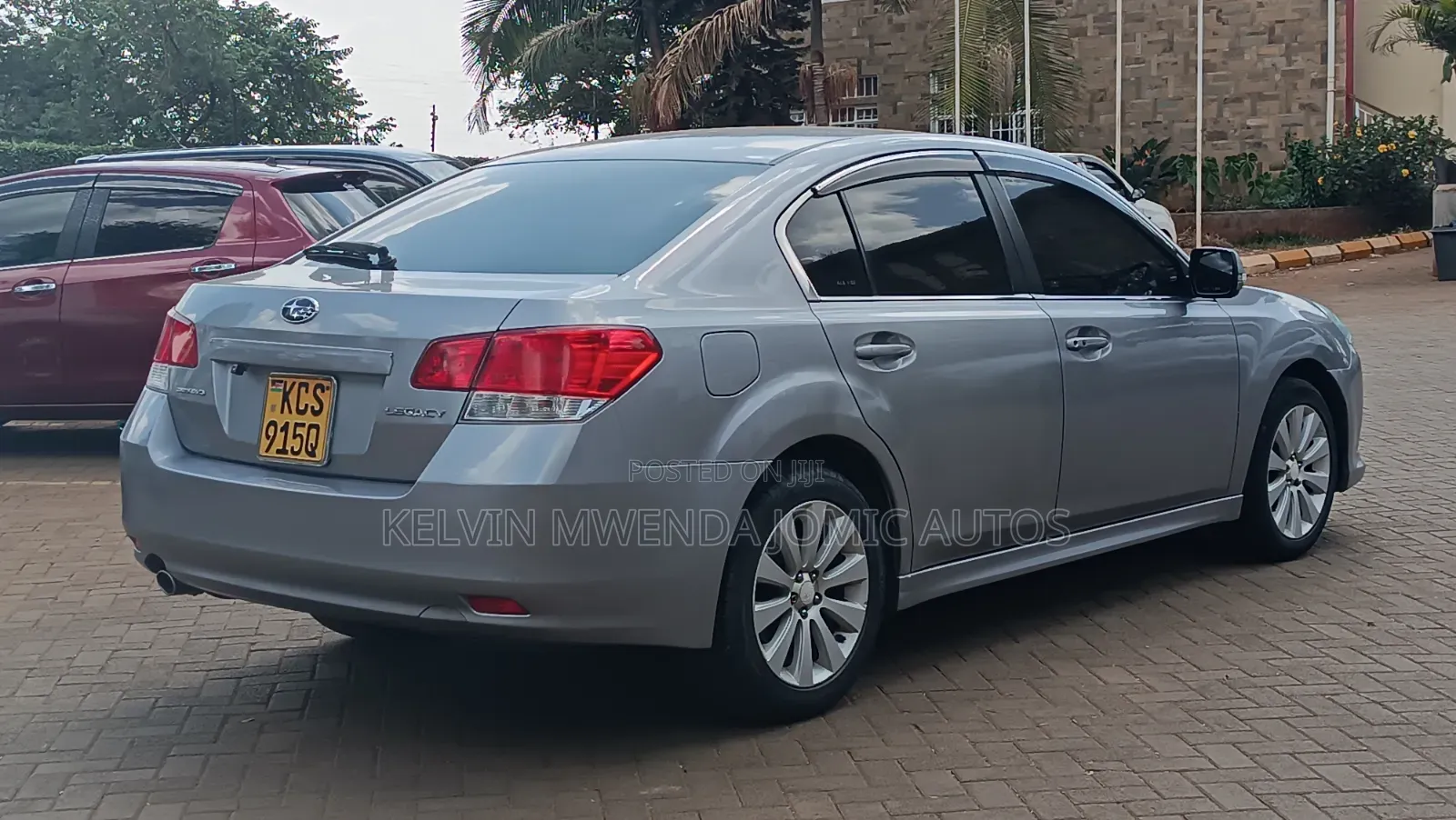 Subaru Legacy 2011 Silver