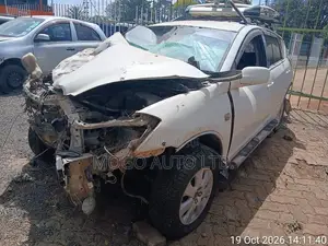 Toyota Caldina 2004 White