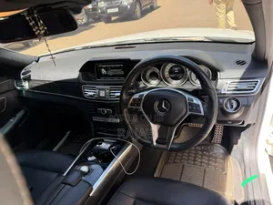 Mercedes-Benz E250 2015 White