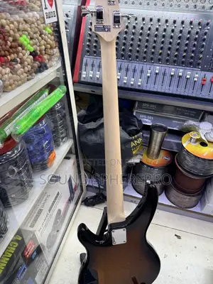 Yamaha 4 String Passive Guitar