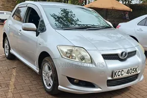 Toyota Auris 2008 Silver