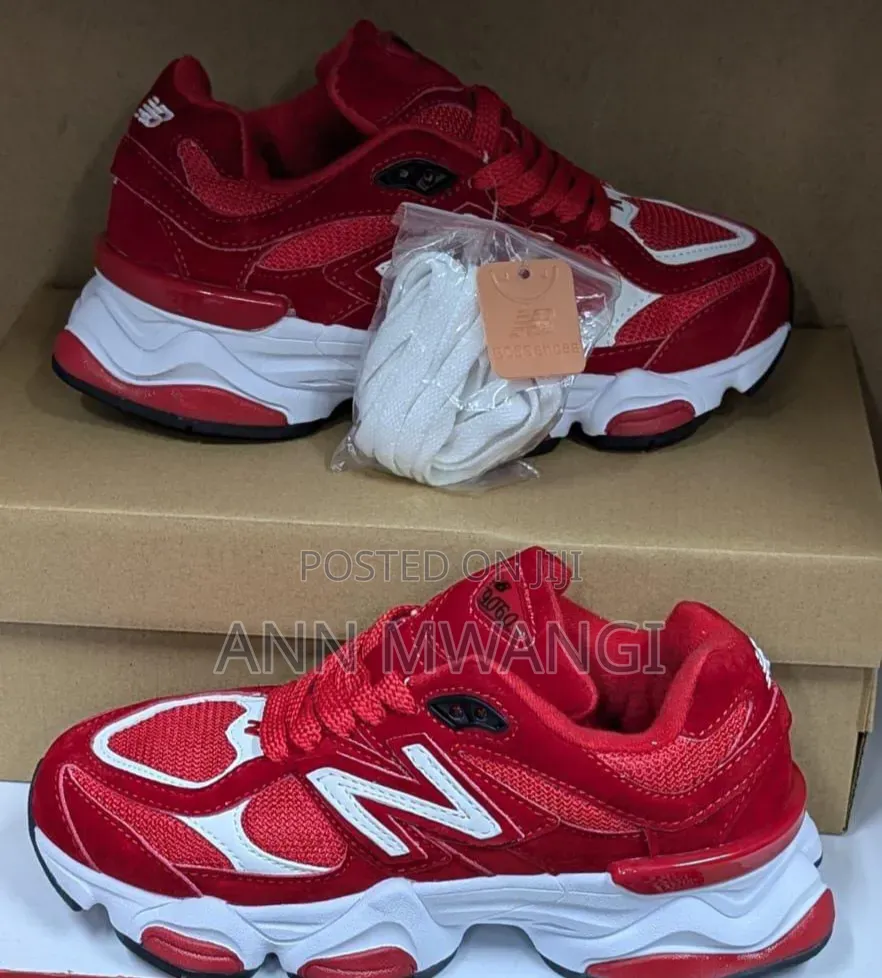 9060 Cherry Red