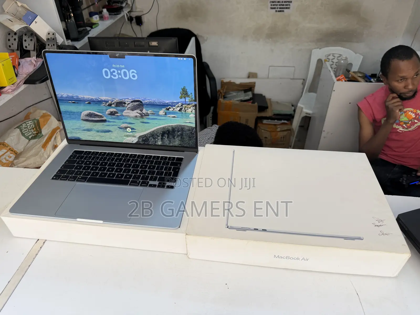 Laptop Apple MacBook Air 16GB Apple M4 SSD 256GB