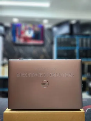 Laptop Dell Precision 5470 32GB Intel Core i7 SSD 512GB