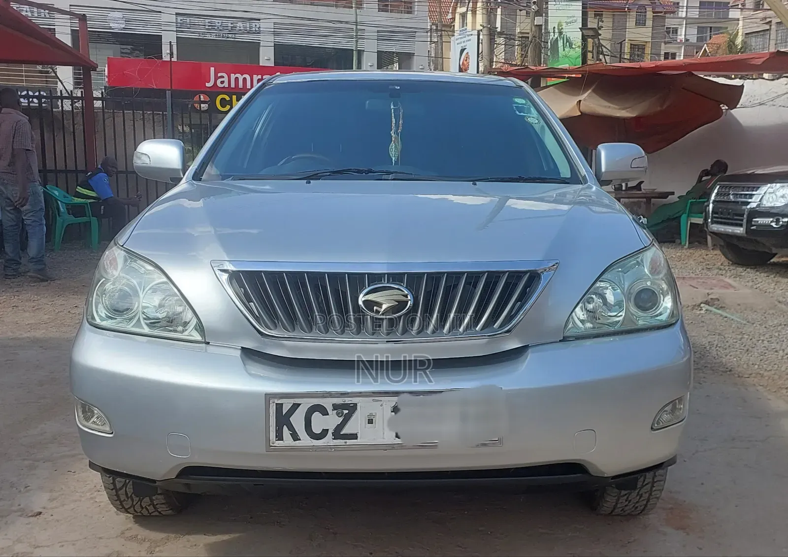 Toyota Harrier 2013 Silver