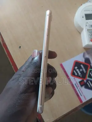 Apple iPhone 8 64 GB White