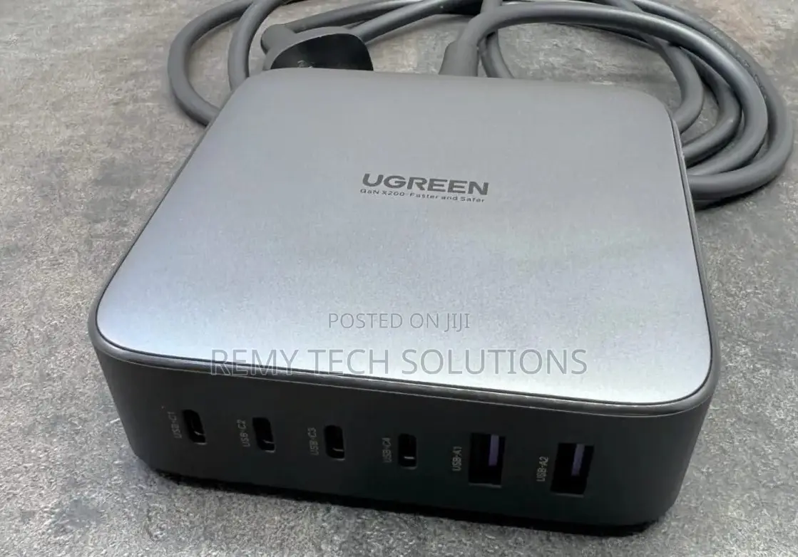 UGREEN GaN 200W Desktop Charger (6-Port) - CD271
