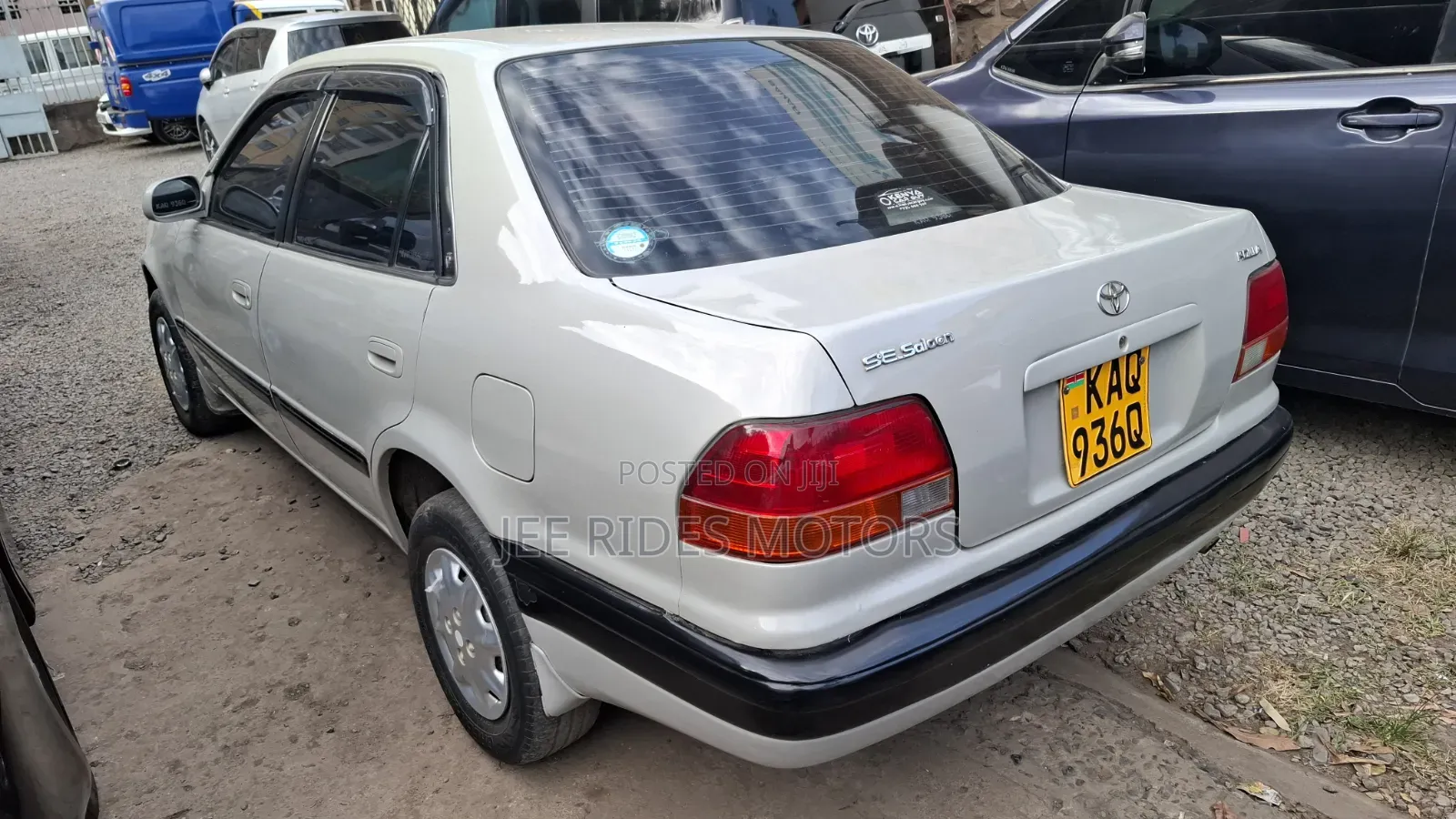 Toyota Corolla Automatic 1999 Silver
