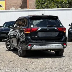 Mitsubishi Outlander 2019 Black