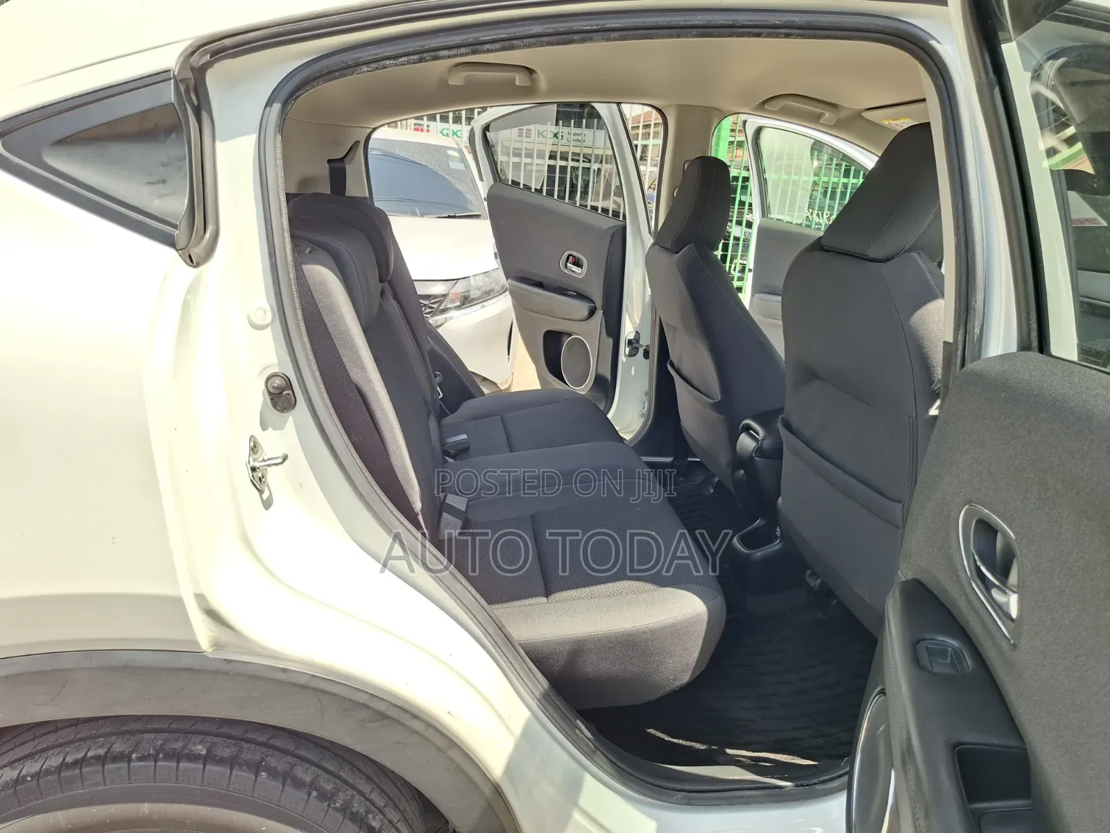 Honda Vezel 1.5 2WD 2019 Silver