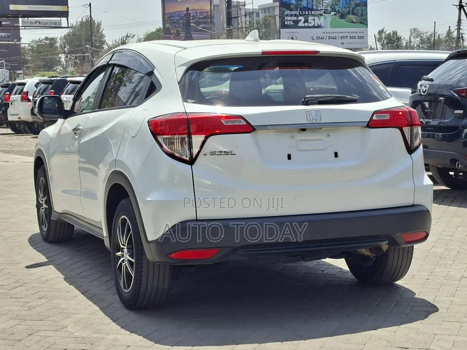 Honda Vezel 1.5 2WD 2019 Silver