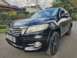 Toyota Vanguard 2011 Black