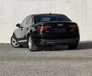 Audi A4 2018 Black
