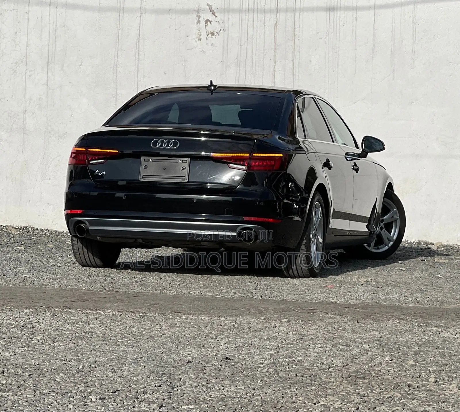 Audi A4 2018 Black
