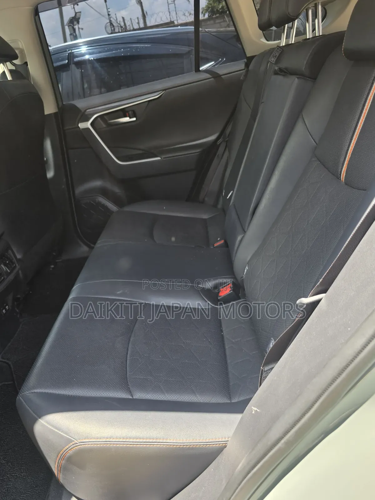 Toyota RAV4 Adventure AWD 2020 Ivory