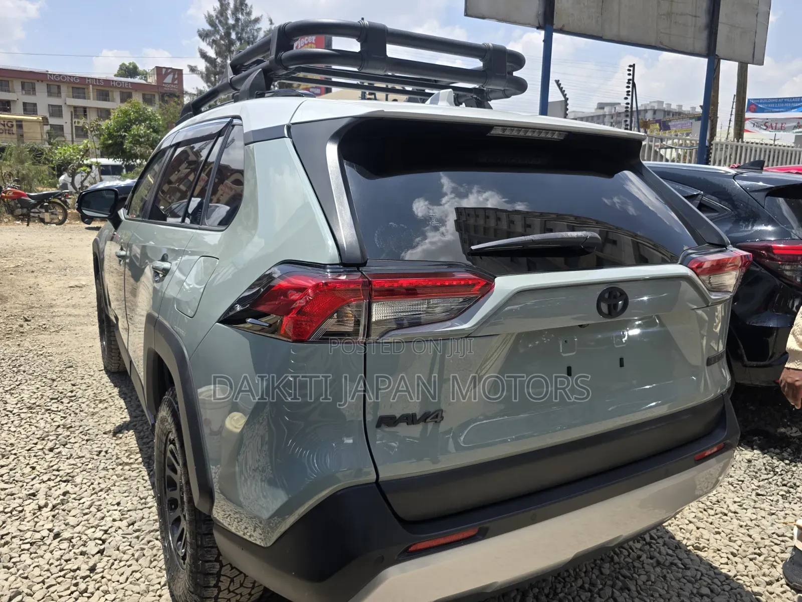 Toyota RAV4 Adventure AWD 2020 Ivory