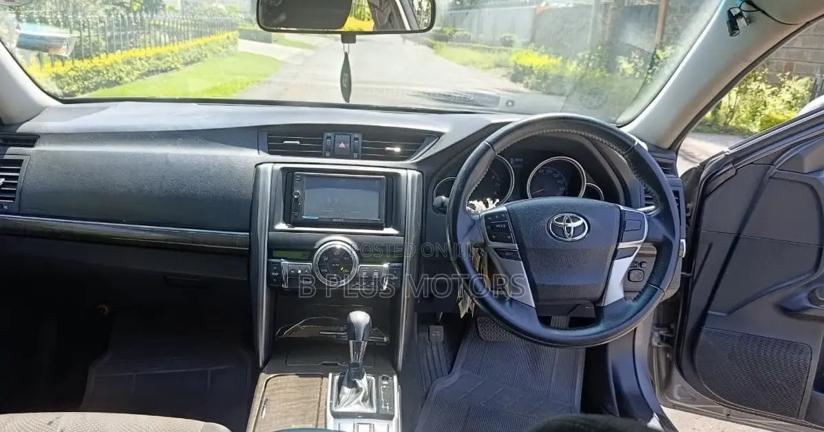 Toyota Mark X 2014 Silver