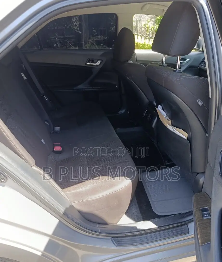 Toyota Mark X 2014 Silver