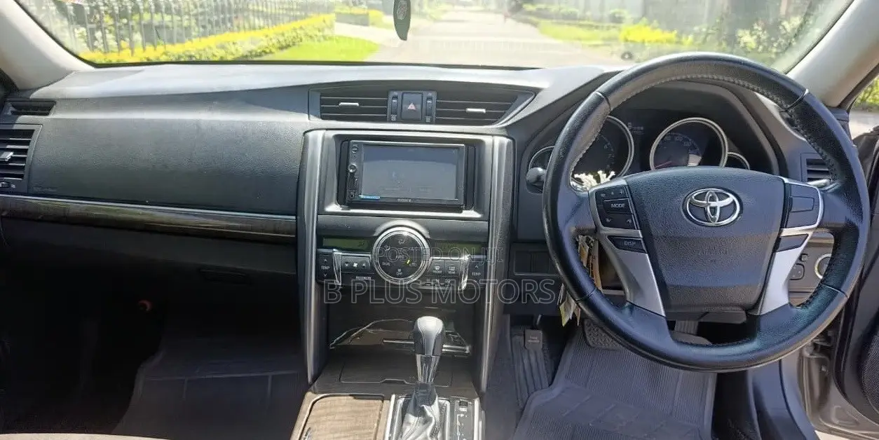 Toyota Mark X 2014 Silver
