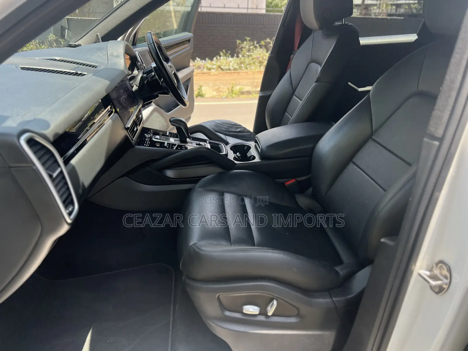 Porsche Cayenne Platinum Edition AWD 2018 White