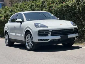 Porsche Cayenne Platinum Edition AWD 2018 White